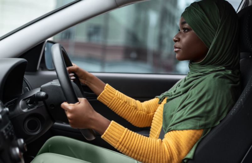 Assurance auto jeune conducteur chez les Furets : que retenir ?