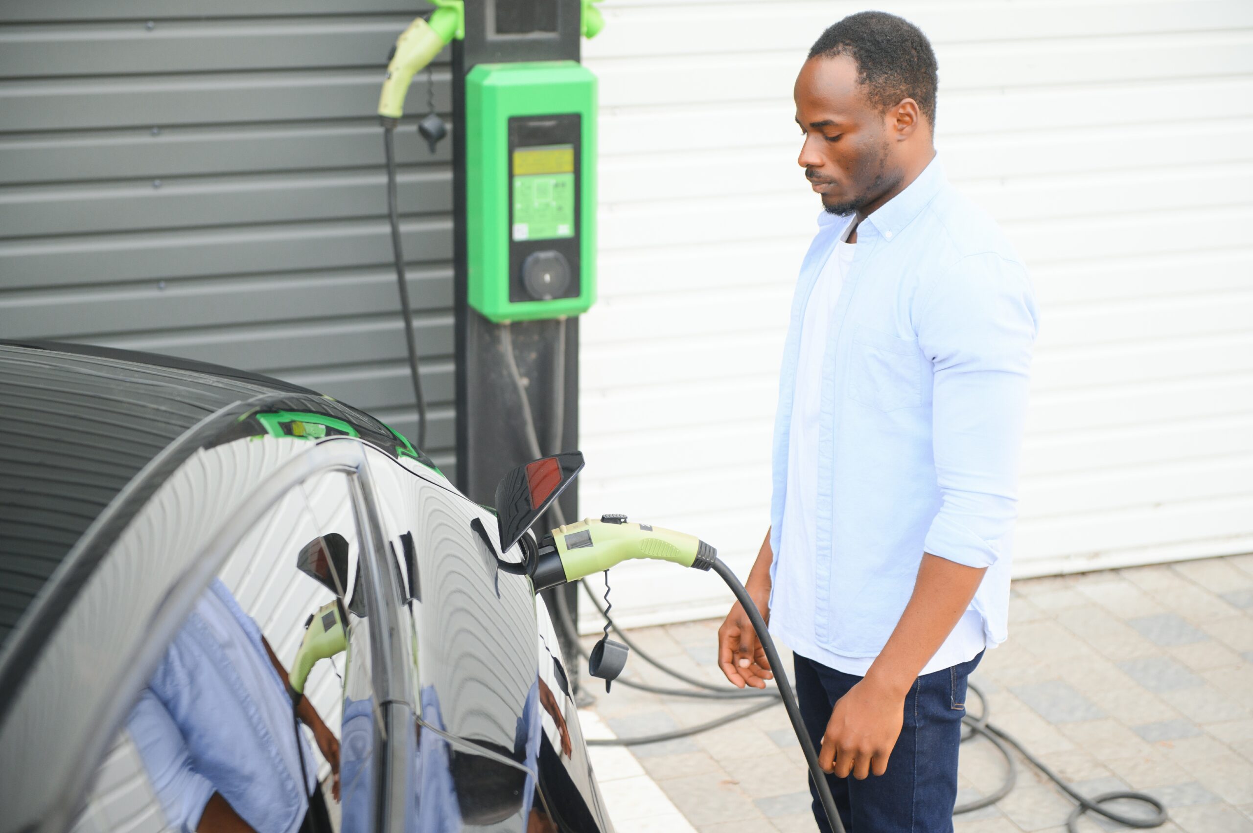 Installation de borne de recharge : comment choisir le bon installateur ?